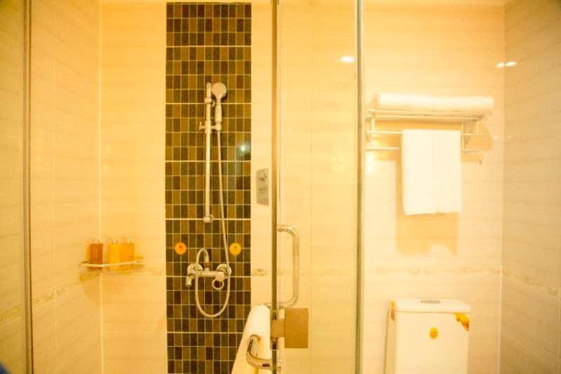 Borrman Hotel Guangzhou Asian Games City Branch エクステリア 写真