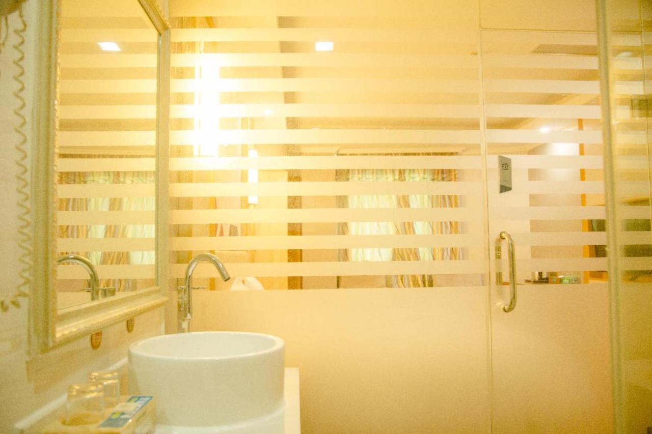 Borrman Hotel Guangzhou Asian Games City Branch エクステリア 写真